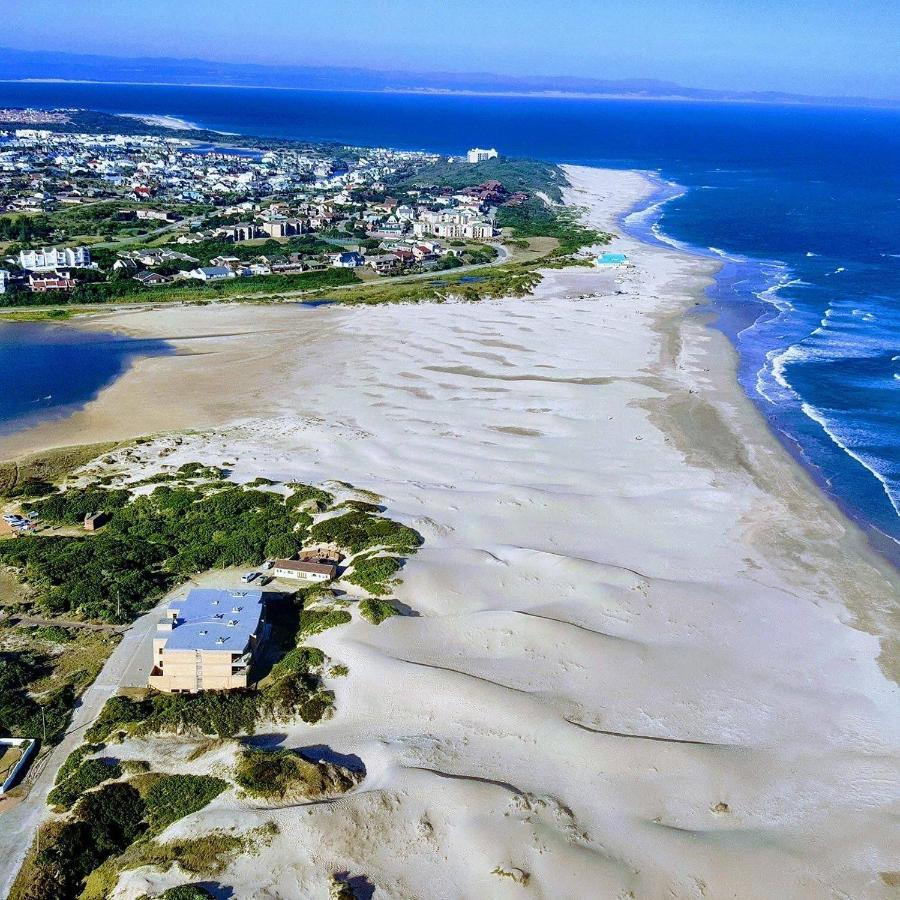 Family Beach Escape: Fully-Equipped 6 Sleeper Apartment Jeffreys Bay Exterior foto